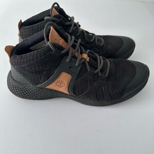 Timberland FlyRoam Go Chukka Sneakers